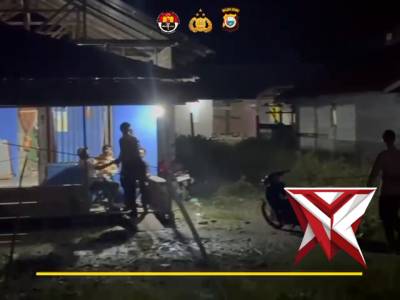 Satsamapta polres haltim melaksanakan patroli malam