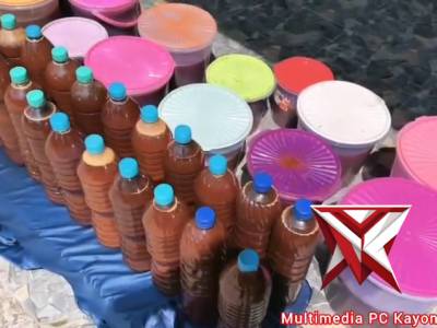 Bhayangkari gelar panen hasil Eco Enzyme, wujud 
konsistensi peduli lingkungan.