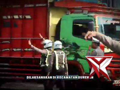 Ratusan Polisi Dikerahkan, Berikan Pelayanan dan Pengamanan Tradisi Kupatan di Trenggalek