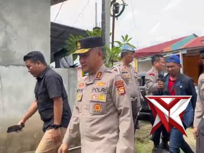 Kapolresta Bkl Kombes Pol Rahmad Hidayat, S.S., M.H menghadiri peresmian bedah rumah Polda Bengkulu