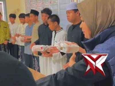 Bagi Takjil Satres PPA Polresta Banyumas. - PoliceTube