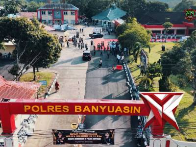 KAPOLDA SUMSEL SILAHTURAHMI DENGAN WARGA BANYUASIN