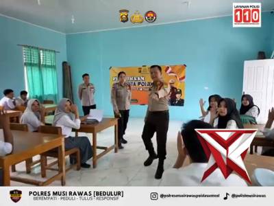 Arahan sosialisasi penerimaan polri kepada masyarakat