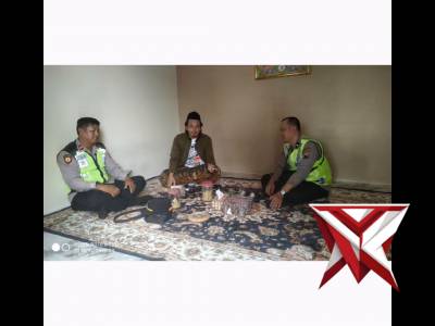 Kapolsek Alian beserta anggota