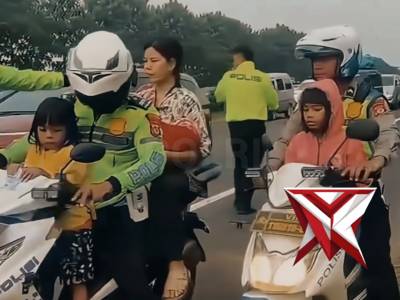 Di tengah arus mudik yang padat dan penuh dinamika.