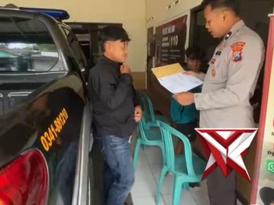 Anggota Polsek Pagak laksanakan pelayanan masyarakat dalam pengurusan surat kehilangan - PoliceTube