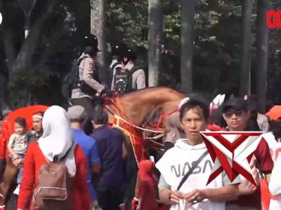 PASUKAN TURANGGA POLRI DUKUNG PENGAMANAN PERAYAAN HUT RI KE 80 - PoliceTube