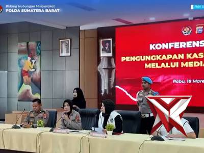 Konferensi Pers Pemerasan melalui Media Sosial
