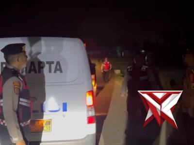 ADA LAPORAN TAWURAN PAMAPTA POLRES PRINGSEWU CEK TKP - PoliceTube