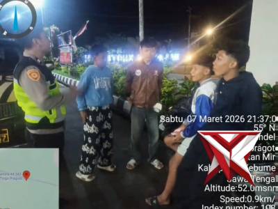 Patroli Dialogis Polsek Mirit