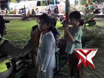 Polwan Polres Madiun hadir memberikan rasa aman melalui Patroli Presisi