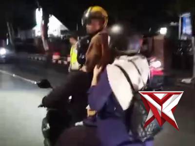 Gatur Arus Lalu Lintas Polsek Turen Polres