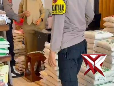 POLSEK KOTA MELAKSANAKAN PENGECEKAN BAPOKTING DI PASAR MODERN