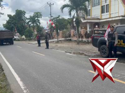 Polres Kotamobagu Melaksanakan Pengamanan Ibadah Pengucapan Syukur - PoliceTube