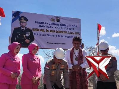 Di ujung negeri, harapan terus mengalir melalui kepedulian dan kebersamaan. Polri hadir bukan hanya