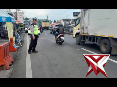 Giat Pengaturan Arus Lalin sore dan Aipda Mas Edi Efendi Live Report - PoliceTube