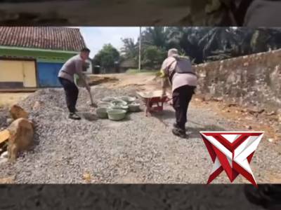 Polisi selalu ada untuk saling memberi dan berbagi kepada masyarakat