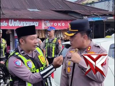 Ramadhan Barokah BERBAGI TAKJIL Polres Kepahiang dan Bhayangkari  Dang yos kali ini berkesempatan