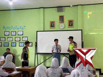 Polsek Rowokele Hadir