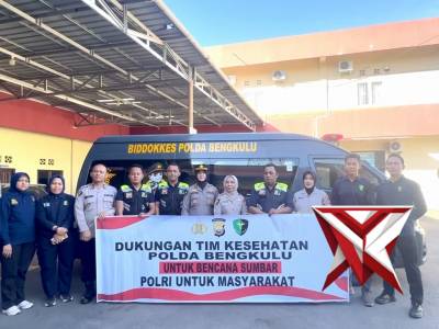 Polri Berpacu dengan Waktu Layani Kesehatan Korban Bencana Aceh, Sumut, dan Sumbar