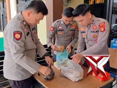 KARENA KEMANUSIAAN TIDAK MENGENAL BATAS