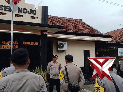 Apel Pengamanan Takbir Polsek Mojo