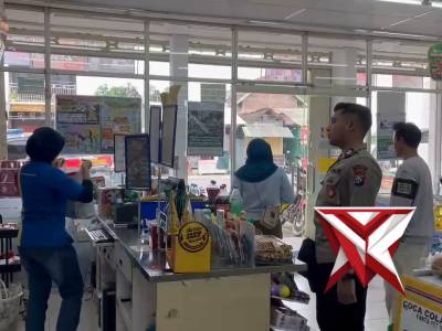 PATROLI DI AREA PERTOKOAN - PoliceTube