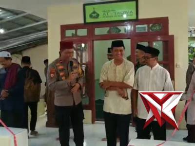 PERESMIAN MUSHOLA AT TAQWA POLSEK SUMBERSARI & DILANJUTKAN BUKA BERSAMA. - PoliceTube