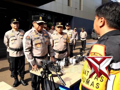 Polri resmi menggelar Apel Kesiapan Satgas Humas Operasi Ketupat 2026 di Gedung Divhumas Polri, - PoliceTube