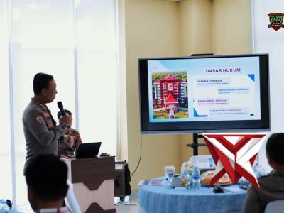 Kapolda Sumatera Selatan, Irjen Pol Dr. Sandi Nugroho, memimpin kegiatan Coffee Morning