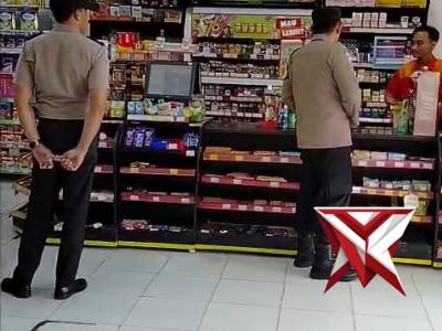 Petugas Polsek Kartoharjo Magetan melaksanakan Patroli Dialogis