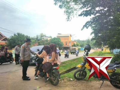 Polisi sahabat anak sekolah - PoliceTube