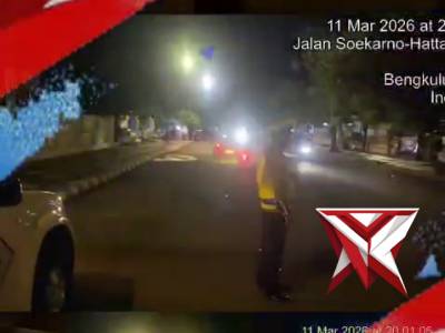 *Patroli Blue Light Satlantas Polresta Bengkulu Amankan Arus Lalin Salat Tarawih* - PoliceTube