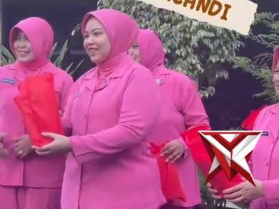 Pembahian Takjil dan Buka bersama Anggota Polsek Serta Bhayangkari Ranting Candi