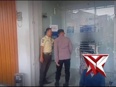 Patroli obvit di atm BRI Unit Laren - PoliceTube