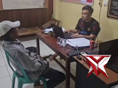 POLSEK PAMPANGAN INTEROGASI