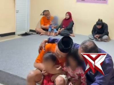 Polri untuk masyarakat