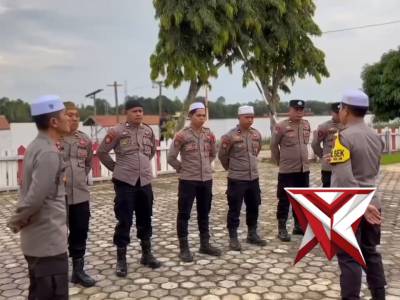 RAMADHAN BERKAH POLSEK DUSUN HILIR BERBAGI BERKAH - PoliceTube