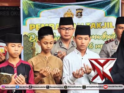 Kapolres OKU Timur Berbagi Takjil ke Santri dan Santri Wati Pondok Pesantren Al-Hikmah