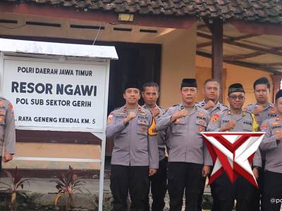 Kunjungan Kerja di Polsubsektor Gerih - PoliceTube