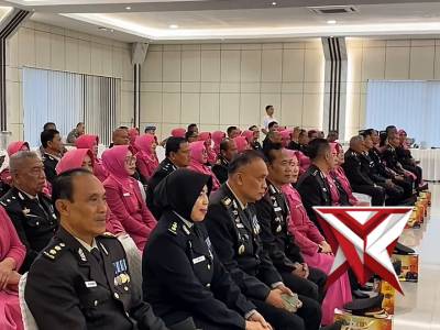 WISUDA PURNA BHAKTI BAGI PEGAWAI NEGERI POLRI POLDA BENGKULU