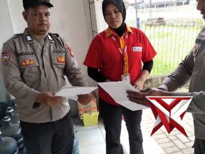 POLSEK PAMPANGAN CALL CENTER 110