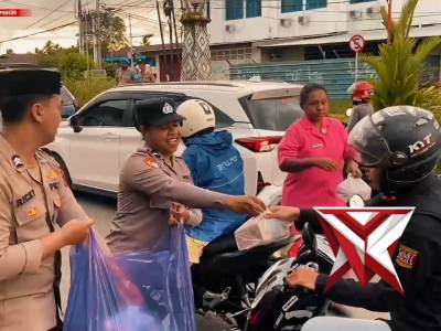 Takjil On The Road Polres Mimika