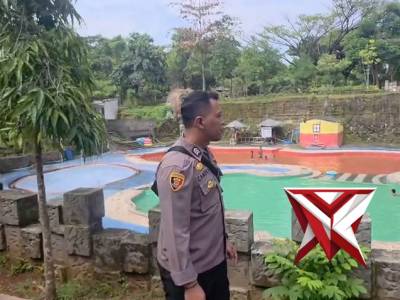*Polsek Ujungpangkah Giat Patroli Sambang Wisata * - PoliceTube