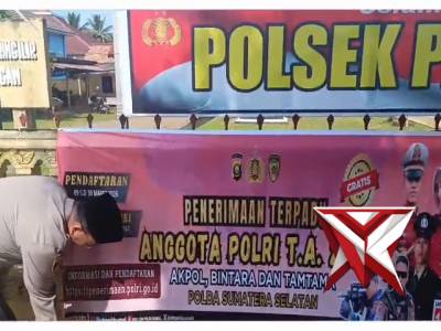 Spanduk polri - PoliceTube