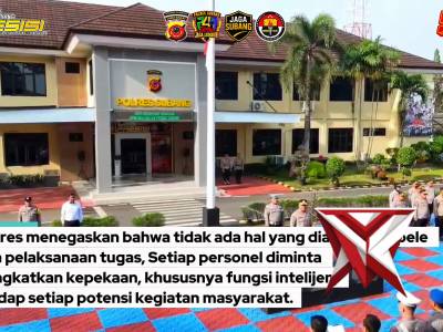 Pemberian Penghargaan - PoliceTube