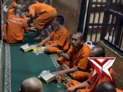 Bukber Bersama Tahan Polres Ciamis Di Rutan Mako Polres Ciamis.