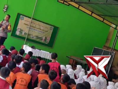 Polsek Margasari Lakukan Pembinaan Pencegahan Bullying di SD Negeri 4 Margasari