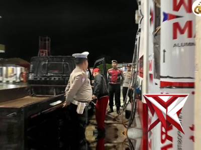 Piket pawas cek dan kontrol situasi Kamtibmas di Wilkum Polres Pasaman - PoliceTube