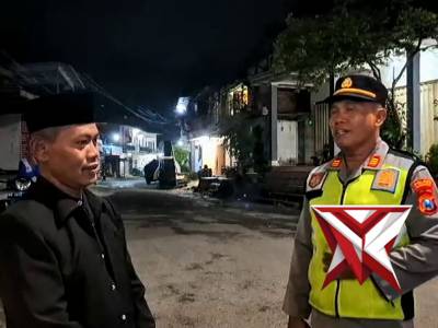 Patroli BlueLight Polsek Ngrayun ciptakan wilayah kondusif.